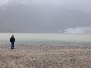 A drizzly day at the glacier